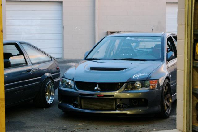 photo 6 Mitsubishi Lancer Evolution custom wheels   18x9.5, ET +22, tire size 255/40 R18. x ET 