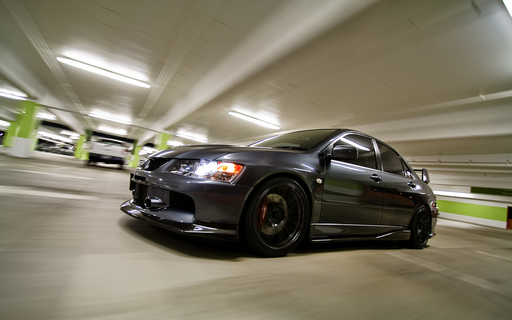 photo 1 Mitsubishi Lancer Evolution custom wheels Advan Racing  RS  18x9.0, ET +29, tire size 255/35 R18. x ET 