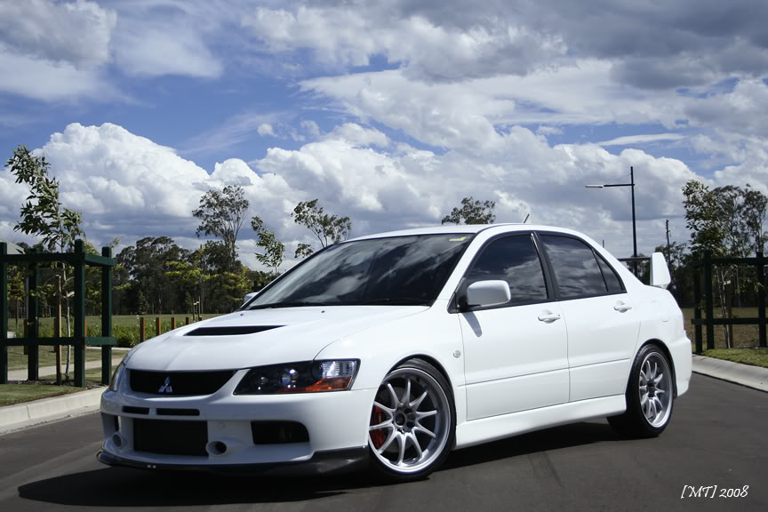 photo 1 Mitsubishi Lancer Evolution custom wheels Titanium Silver CE28 18x9.5, ET +28, tire size 255/35 R18. 18x9.5 ET+34