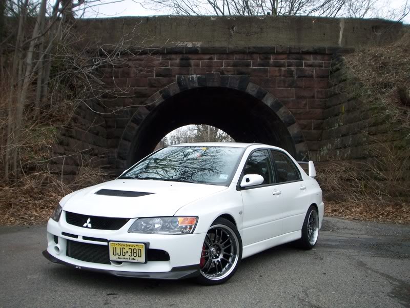 photo 1 Mitsubishi Lancer Evolution custom wheels Formula Limited RE-30 18x9.5, ET +28, tire size 255/35 R18. x ET