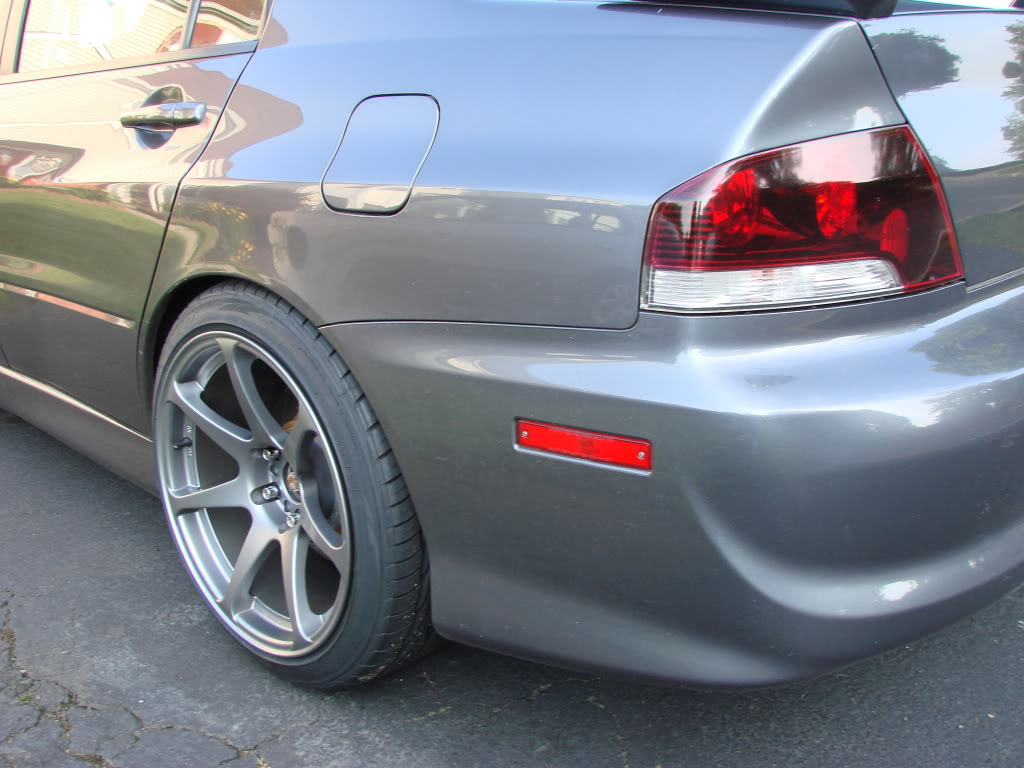 photo 2 Mitsubishi Lancer Evolution custom wheels Battle MB 18x9.5, ET +15, tire size 235/40 R18. 18x9.5 ET+15