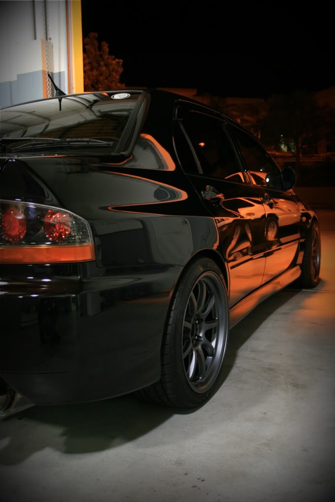 photo 8 Mitsubishi Lancer Evolution custom wheels Gram Light  57Optimise 18x9.5, ET +22, tire size 255/35 R18. x ET
