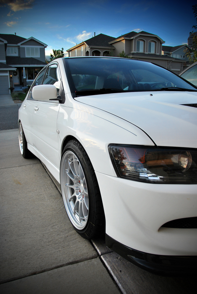 photo 1 Mitsubishi Lancer Evolution custom wheels   18x9.5, ET +27, tire size 245/40 R18. x ET