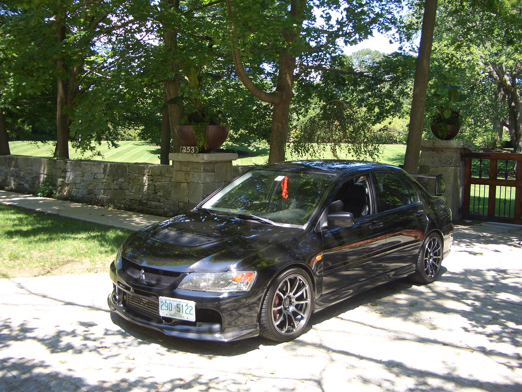 photo 1 Mitsubishi Lancer Evolution custom wheels Rota G-force 18x9.0, ET +30, tire size 255/35 R18. x ET 