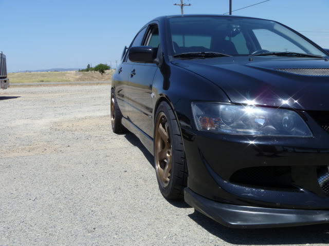 photo 3 Mitsubishi Lancer Evolution custom wheels Rota P45R 17x9.0, ET +25, tire size 255/40 R17. x ET