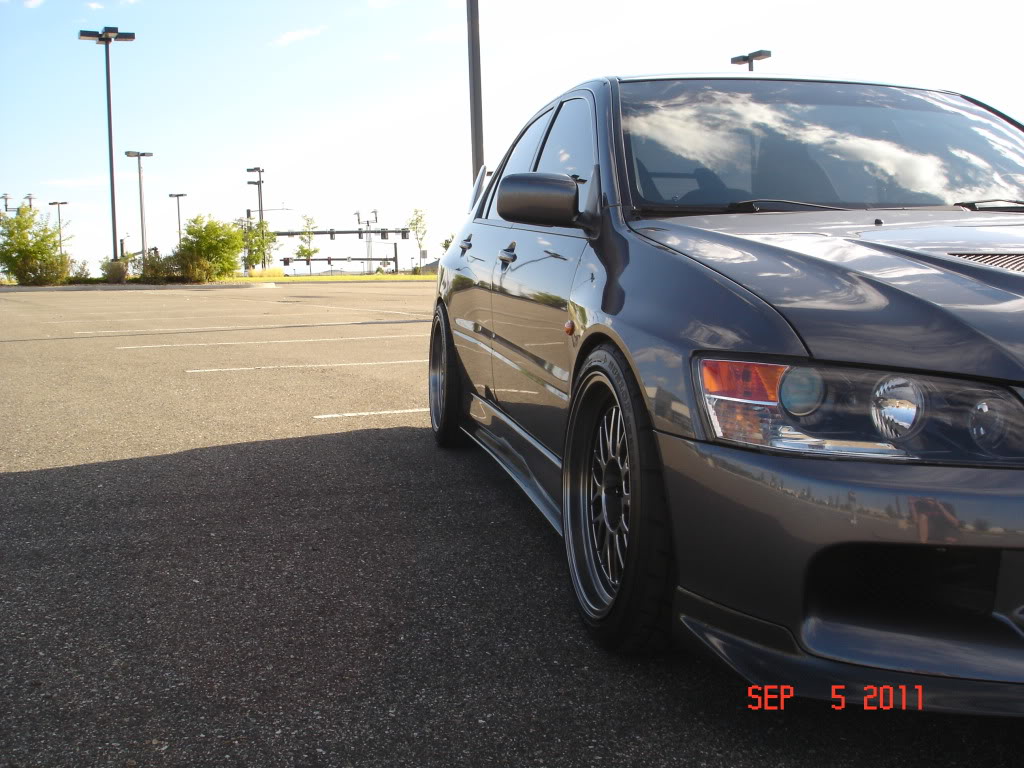 photo 1 Mitsubishi Lancer Evolution custom wheels Linea Corse Lemans 18x9.5, ET +17, tire size 255/35 R18. x ET 