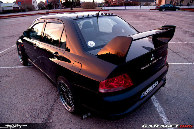 photo 2 Mitsubishi Lancer Evolution custom wheels Enkei RPF1 SBC 18x9.5, ET +15, tire size 235/40 R18. x ET