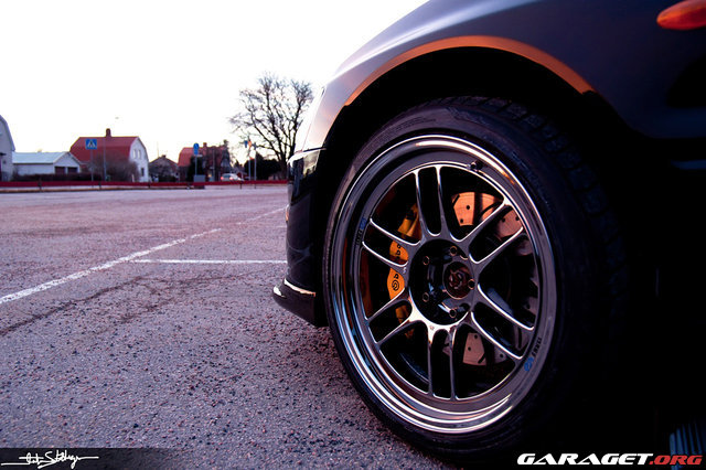 photo 1 Mitsubishi Lancer Evolution custom wheels Enkei RPF1 SBC 18x9.5, ET +15, tire size 235/40 R18. x ET