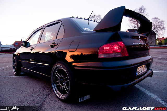 photo 3 Mitsubishi Lancer Evolution custom wheels Enkei RPF1 SBC 18x9.5, ET +15, tire size 235/40 R18. x ET