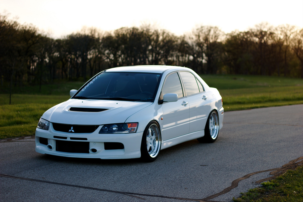 photo 1 Mitsubishi Lancer Evolution custom wheels CCW LM5 18x10.0, ET +19, tire size 265/35 R18. 18x10.0 ET+32