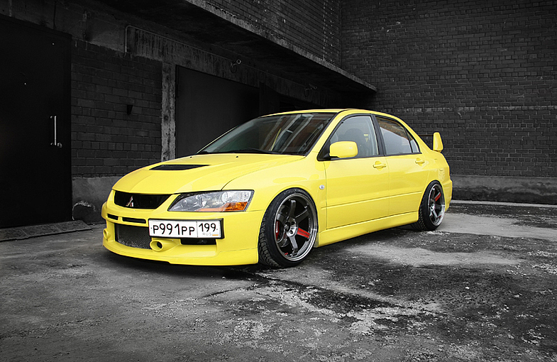 photo 1 Mitsubishi Lancer Evolution custom wheels Volk  TE37SL  18x10.5, ET +15, tire size 225/40 R18. x ET