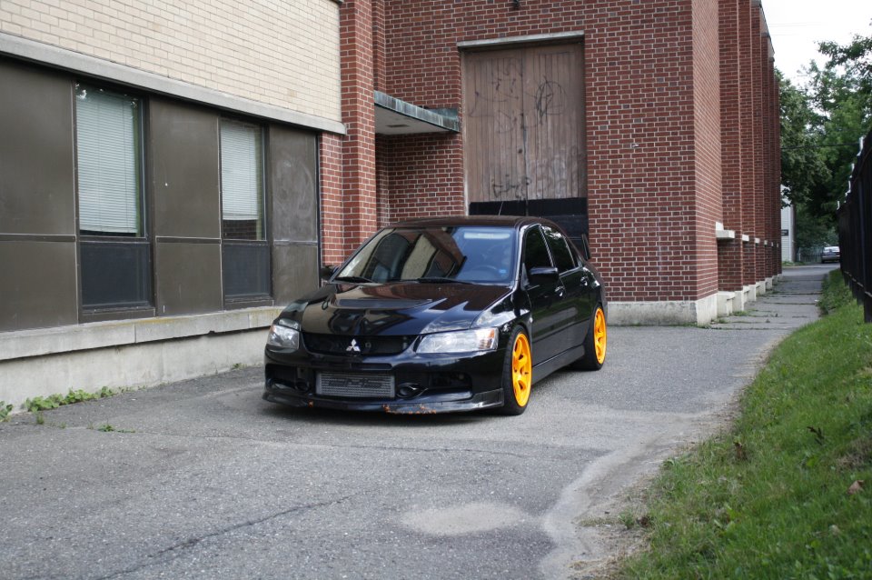 photo 3 Mitsubishi Lancer Evolution custom wheels Gram Light 57D  18x9.5, ET +22, tire size 255/35 R18. x ET