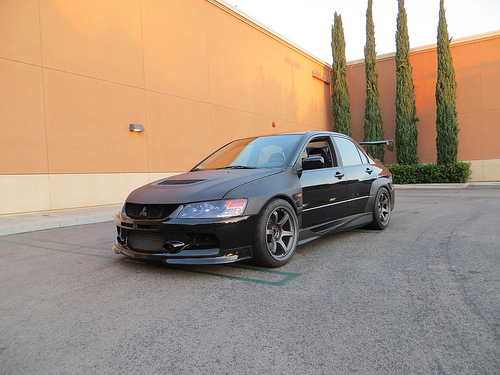 photo 1 Mitsubishi Lancer Evolution custom wheels   18x10.5, ET +12, tire size 265/35 R18. x ET 