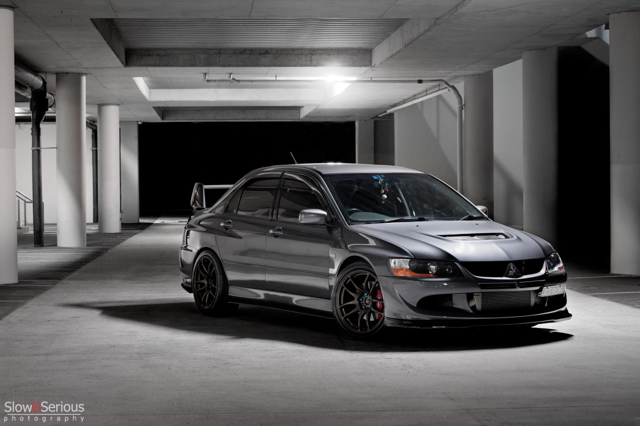 photo 2 Mitsubishi Lancer Evolution custom wheels Work  Emotion Kiwami 18x9.5, ET +20, tire size 245/40 R18. x ET