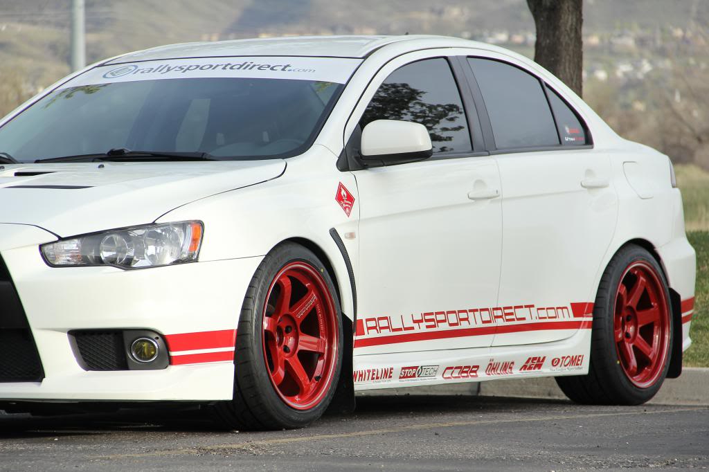 photo 3 Mitsubishi Lancer Evolution custom wheels Volk TE37RT  18x10.5, ET +18, tire size 275/35 R18. x ET