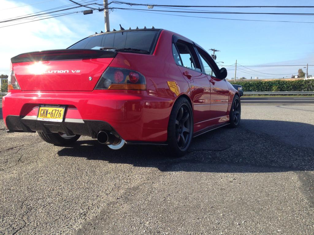 photo 2 Mitsubishi Lancer Evolution custom wheels GramLight 57DR 18x9.5, ET +22, tire size 255/35 R18. x ET