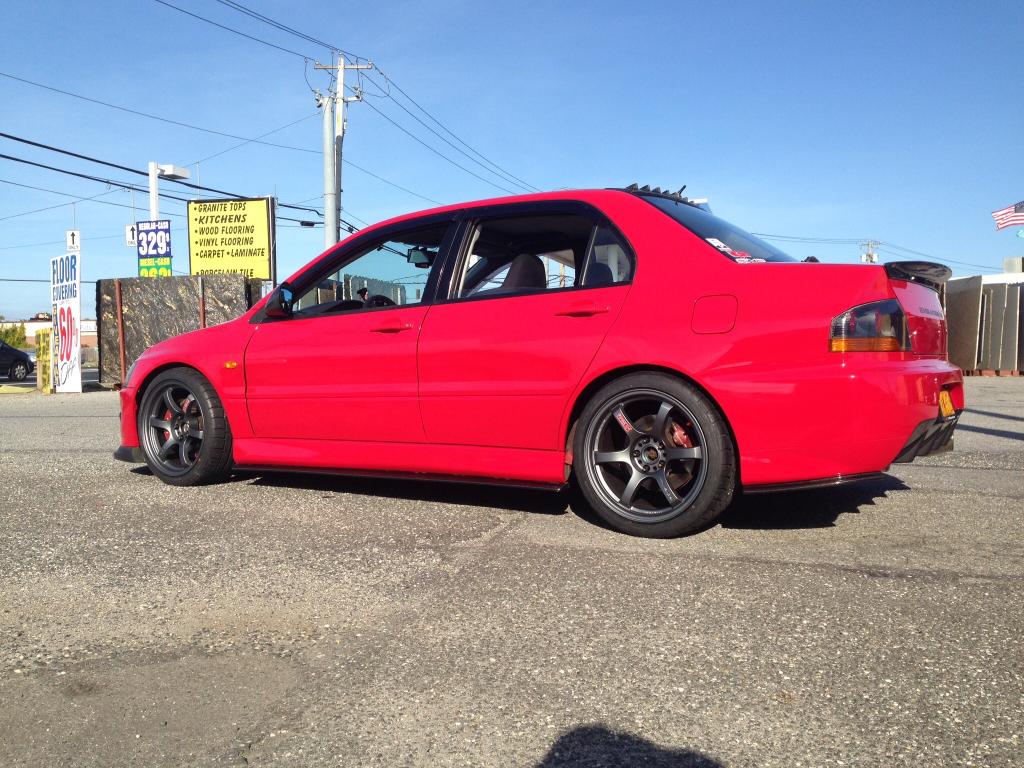 photo 3 Mitsubishi Lancer Evolution custom wheels GramLight 57DR 18x9.5, ET +22, tire size 255/35 R18. x ET