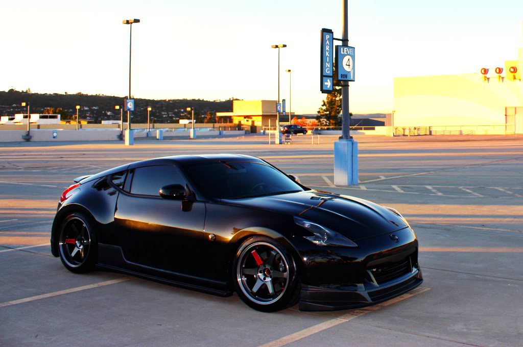 photo 3 Nissan 370Z custom wheels Volk TE37 Super Lap 19x9.5, ET +22, tire size 245/40 R19. 19x10.5 ET+12 275/35 R19