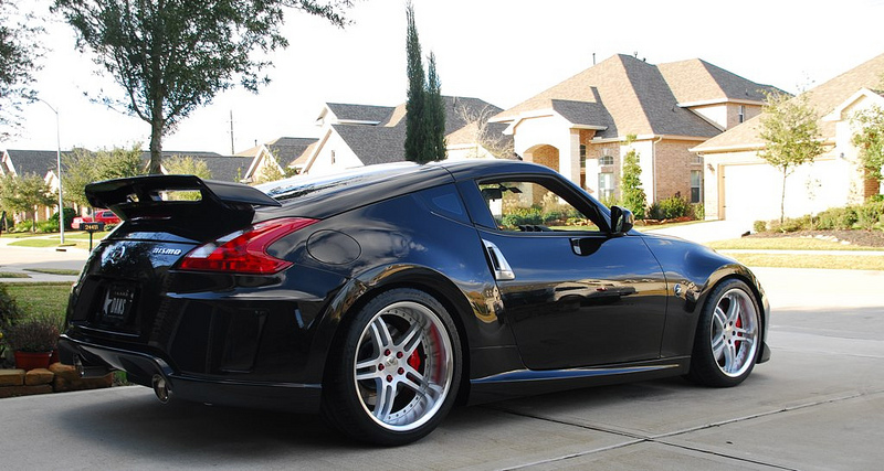 photo 2 Nissan 370Z custom wheels Work GS2  19x11.0, ET +14, tire size 265/35 R19. 19x9.5 ET+20 305/30 R19