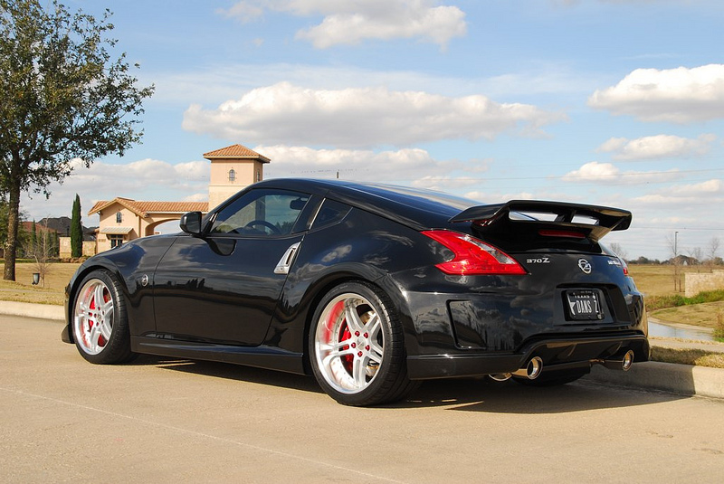 photo 5 Nissan 370Z custom wheels Work GS2  19x11.0, ET +14, tire size 265/35 R19. 19x9.5 ET+20 305/30 R19