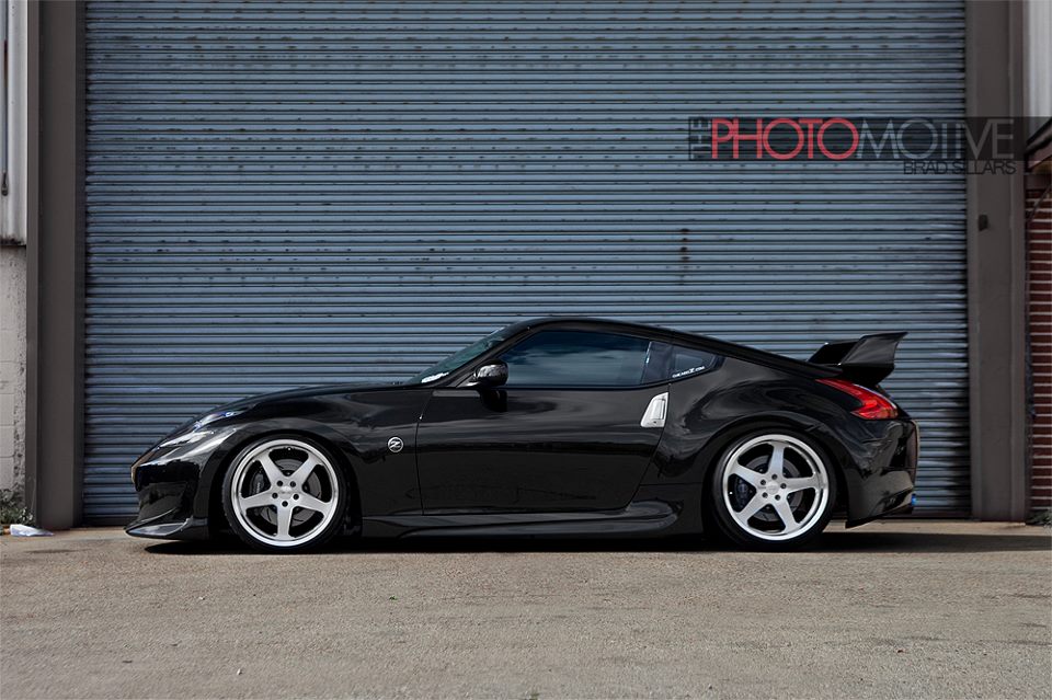 photo 3 Nissan 370Z custom wheels Work Gnosis HS203 20x9.5, ET +1, tire size 225/35 R20. 20x10.5 ET-12 255/35 R20
