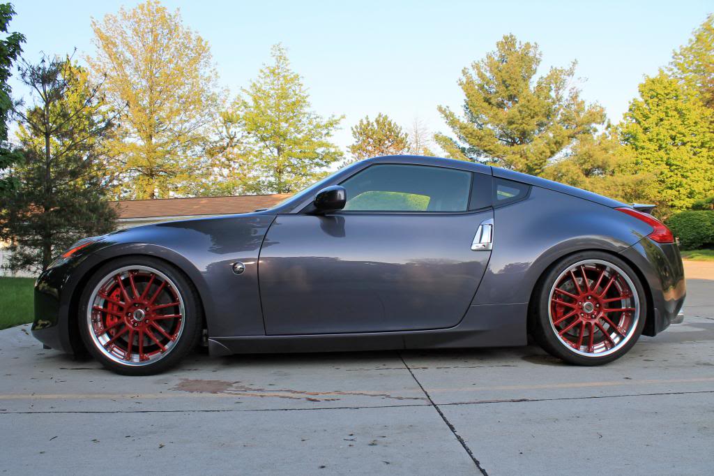 photo 1 Nissan 370Z custom wheels Volk Racing GT-30 RED 20x9.5, ET +25, tire size 255/35 R20. 20x10.5 ET+23 285/30 R20