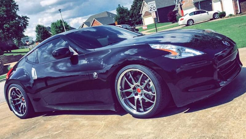 photo 2 Nissan 370Z custom wheels Work Emotion CR2P 19x9.5, ET +20, tire size 245/35 R19. 19x11.0 ET+5 295/30 R19