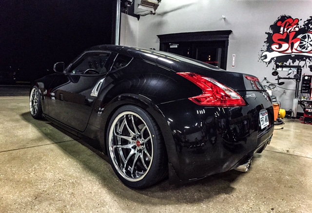 photo 3 Nissan 370Z custom wheels Work Emotion CR2P 19x9.5, ET +20, tire size 245/35 R19. 19x11.0 ET+5 295/30 R19