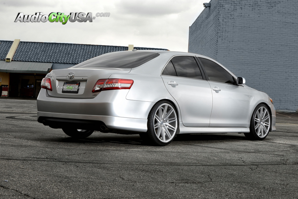 photo 4 Toyota Camry custom wheels Rennen CRL 80 20x8.5, ET , tire size 225/35 R20. 20x10.0 ET 255/30 R20