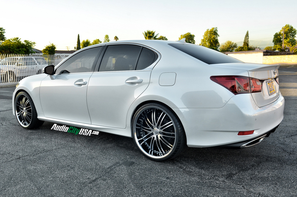 photo 4 Lexus GS 350 custom wheels XIX X 23 22x9.0, ET , tire size 235/30 R22. 22x10.5 ET 275/25 R22