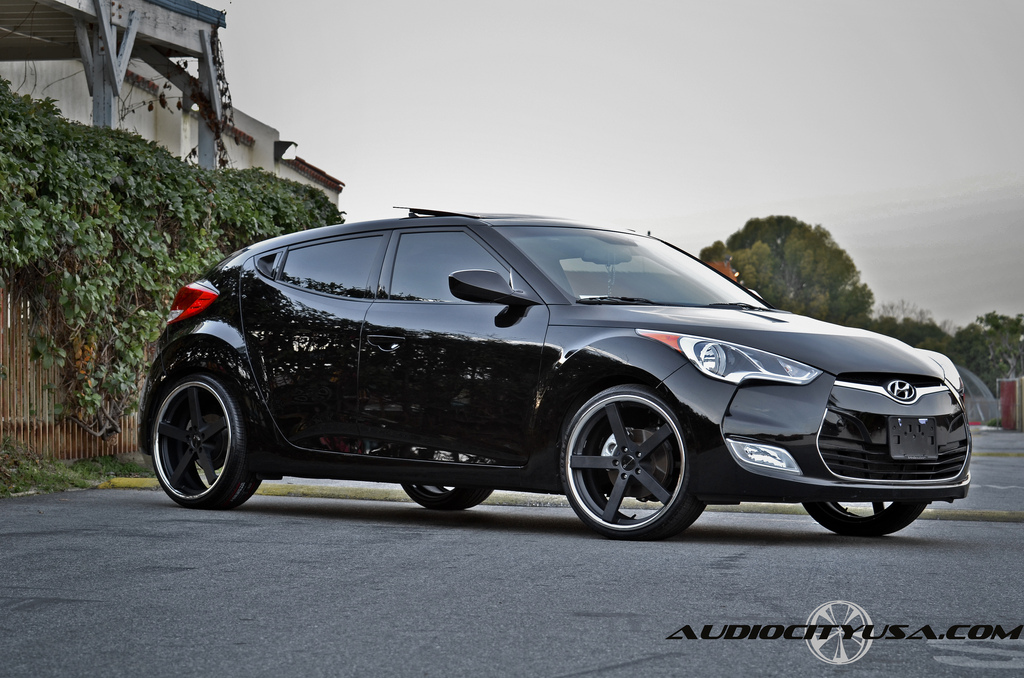 photo 3 Hyundai Veloster custom wheels Giovanna Mecca 20x8.5, ET , tire size 255/30 R20. x ET