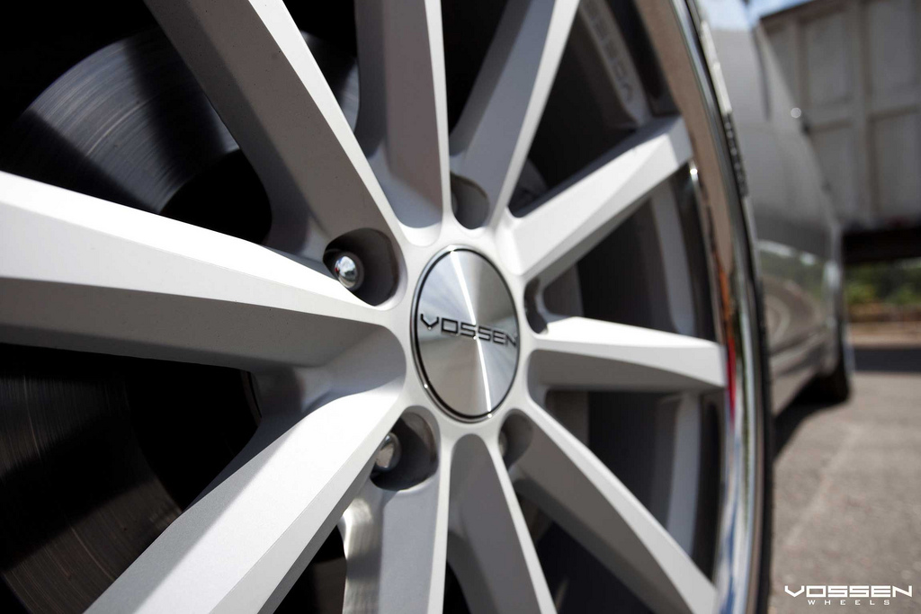 photo 1 Lexus LS 460 custom wheels Vossen VVS-CV1 22x9.0, ET , tire size X R22. 22x10.5 ET