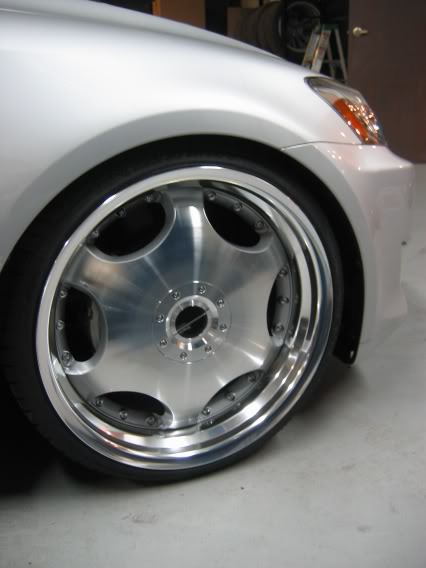 photo 1 Lexus IS 250 custom wheels  symbolic 20x9.5, ET +38, tire size 275/30 R20. 20x8.5 ET+43 235/30 R20