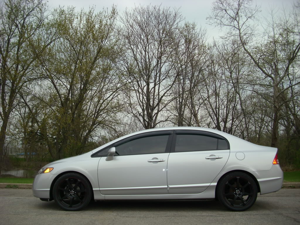photo 3 Honda Civic custom wheels Drag 18x7.5, ET +42, tire size 235/40 R18. x ET