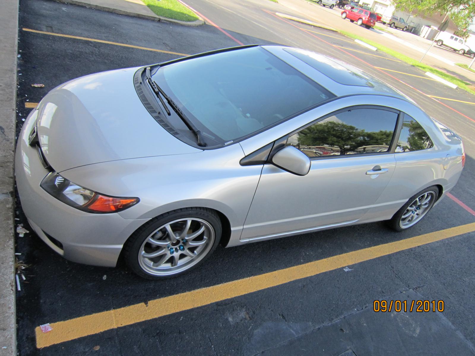 photo 4 Honda Civic custom wheels Work  XD-9 18x8.0, ET +45, tire size 225/40 R18. x ET