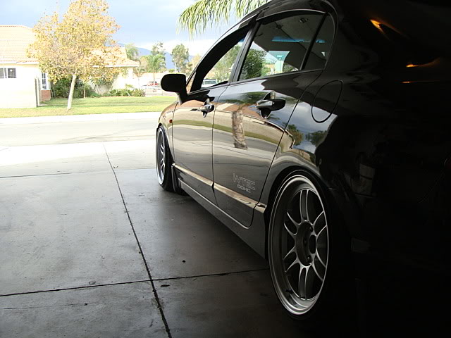 photo 1 Honda Civic custom wheels Enkei RPF1 17x9.0, ET +22, tire size 205/40 R17. x ET