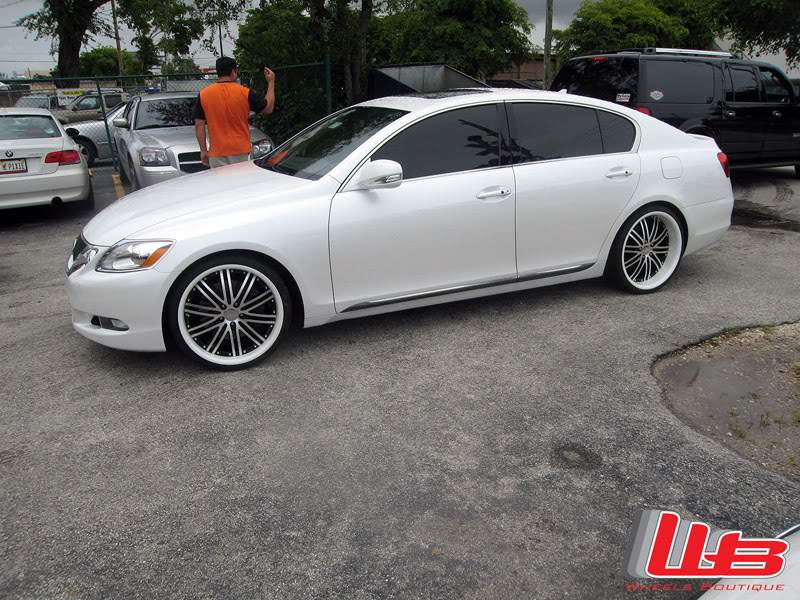 photo 2 Lexus GS 350 custom wheels Vossen VVS082 20x9.0, ET , tire size X R20. 20x10.5 ET 