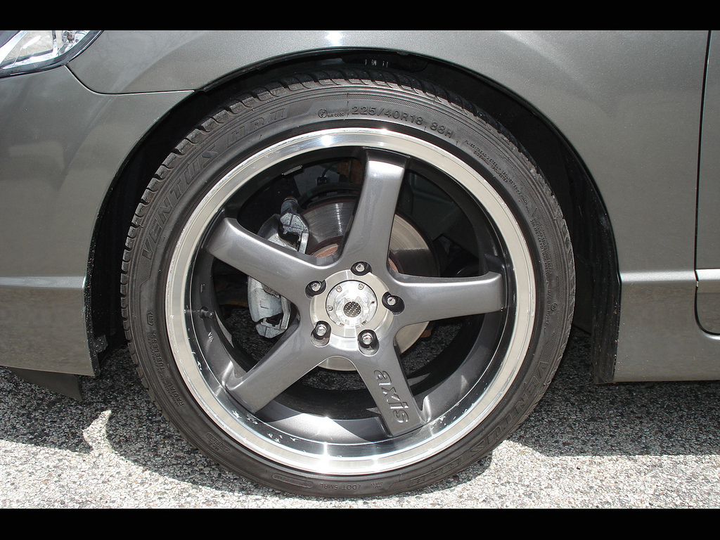 photo 1 Honda Civic custom wheels Axis  18x8.5, ET +40, tire size 225/40 R18. x ET