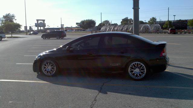 photo 1 Honda Civic custom wheels Rotiform BLQ 17x8.0, ET +30, tire size 205/45 R17. x ET