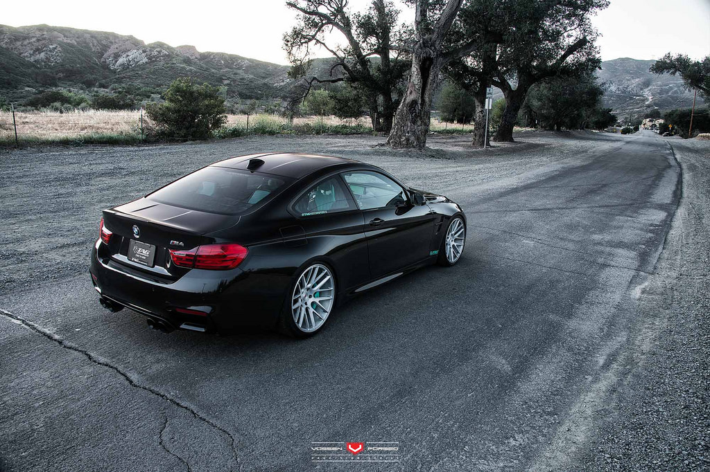 photo 4 BMW M4 custom wheels Vossen VPS-308 20x9.5, ET , tire size X R20. 20x11.0 ET 