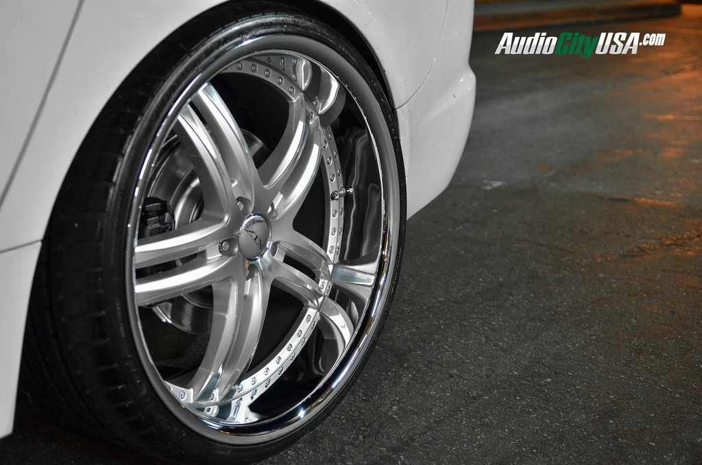 photo 1 Jaguar XF custom wheels XIX X15 22x9.0, ET , tire size 245/30 R22. 22x10.5 ET 275/25 R22