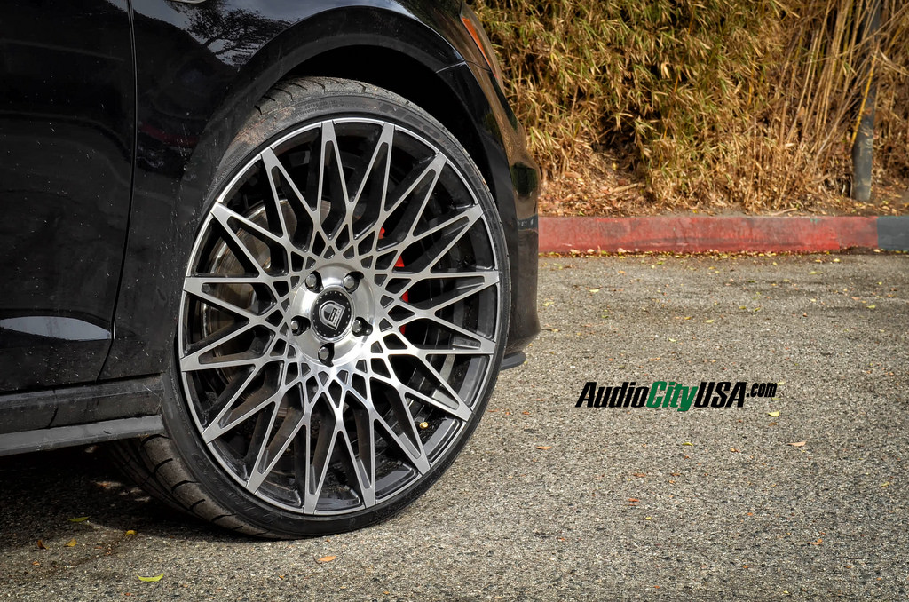 photo 1 Volkswagen GTI custom wheels Lexani CSS 16 20x8.5, ET , tire size 235/30 R20. x ET