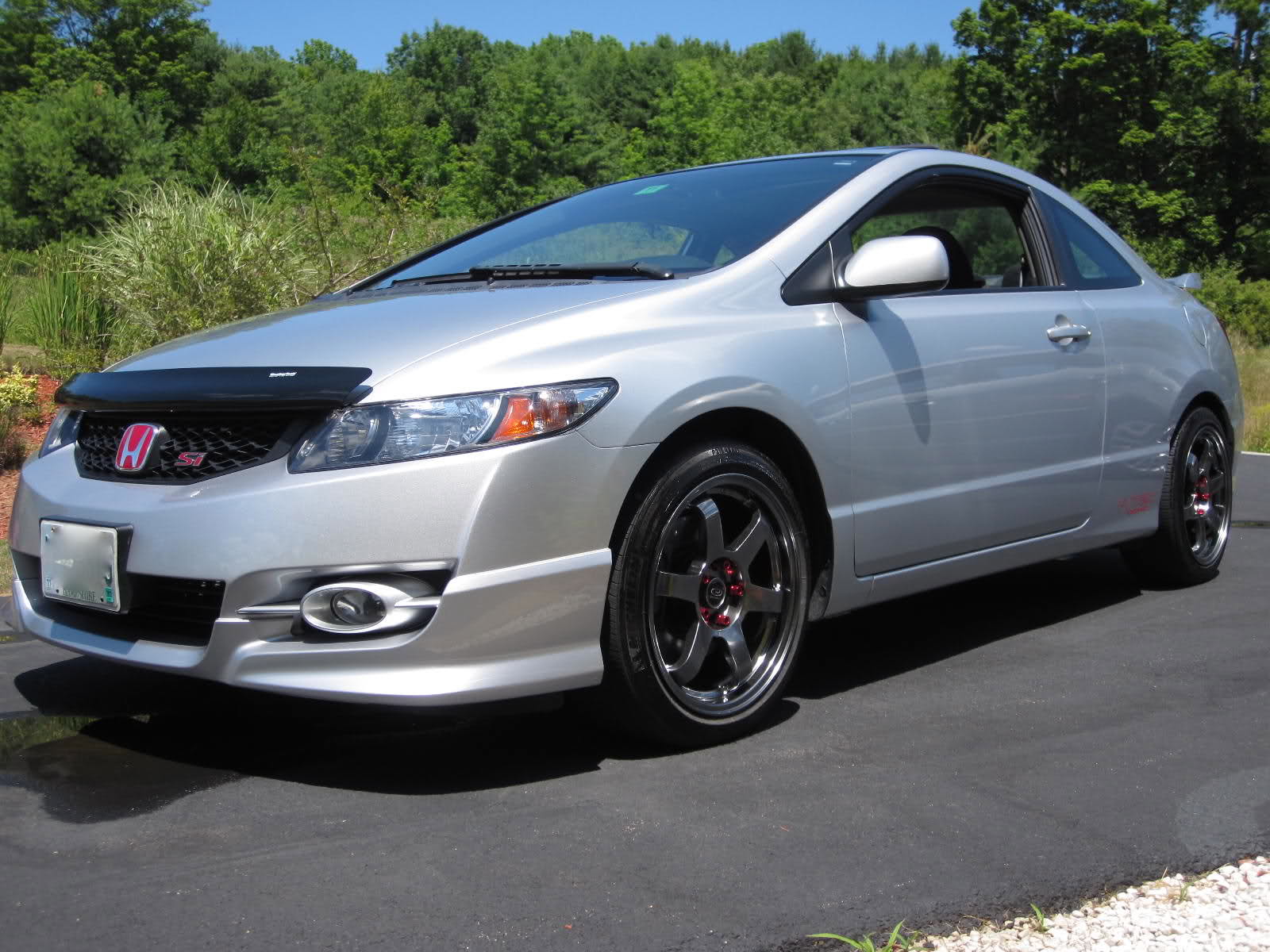 photo 1 Honda Civic custom wheels Rota Grid 17x8.0, ET +35, tire size 215/45 R17. x ET 