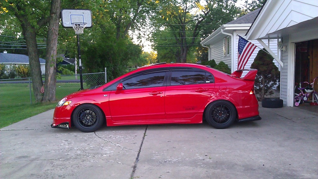 photo 1 Honda Civic custom wheels Enkei RPF1  17x9.0, ET +35, tire size 235/40 R17. x ET