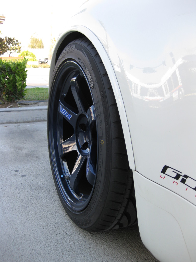 photo 4 Nissan 350Z custom wheels Rays Engineering Volk Racing TE37 18x9.5, ET +12, tire size 265/35 R18. 18x10.5 ET+15 285/35 R18