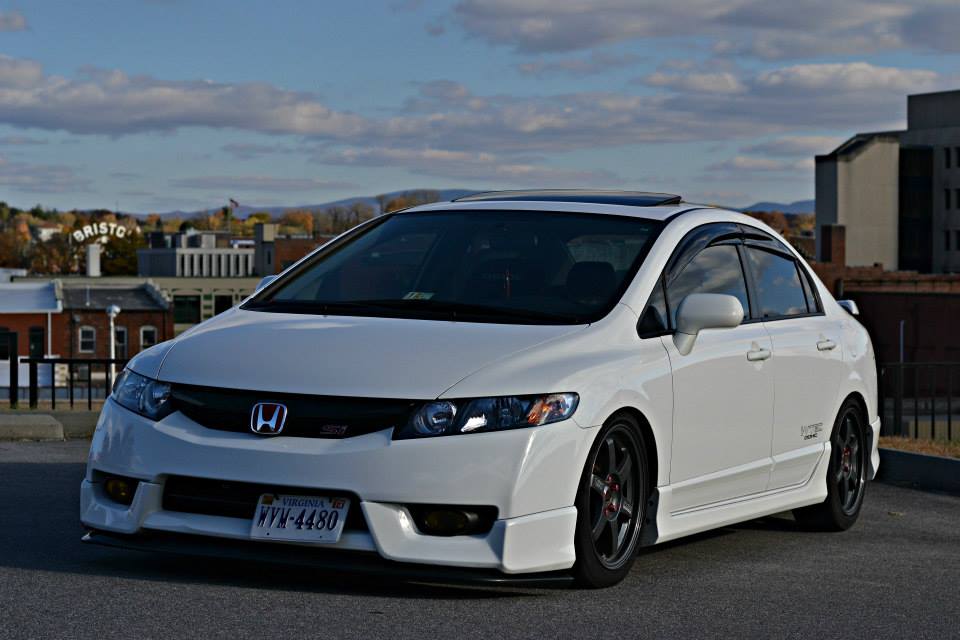 photo 1 Honda Civic custom wheels Volk TE37 17x7.5, ET +42, tire size 215/45 R17. x ET