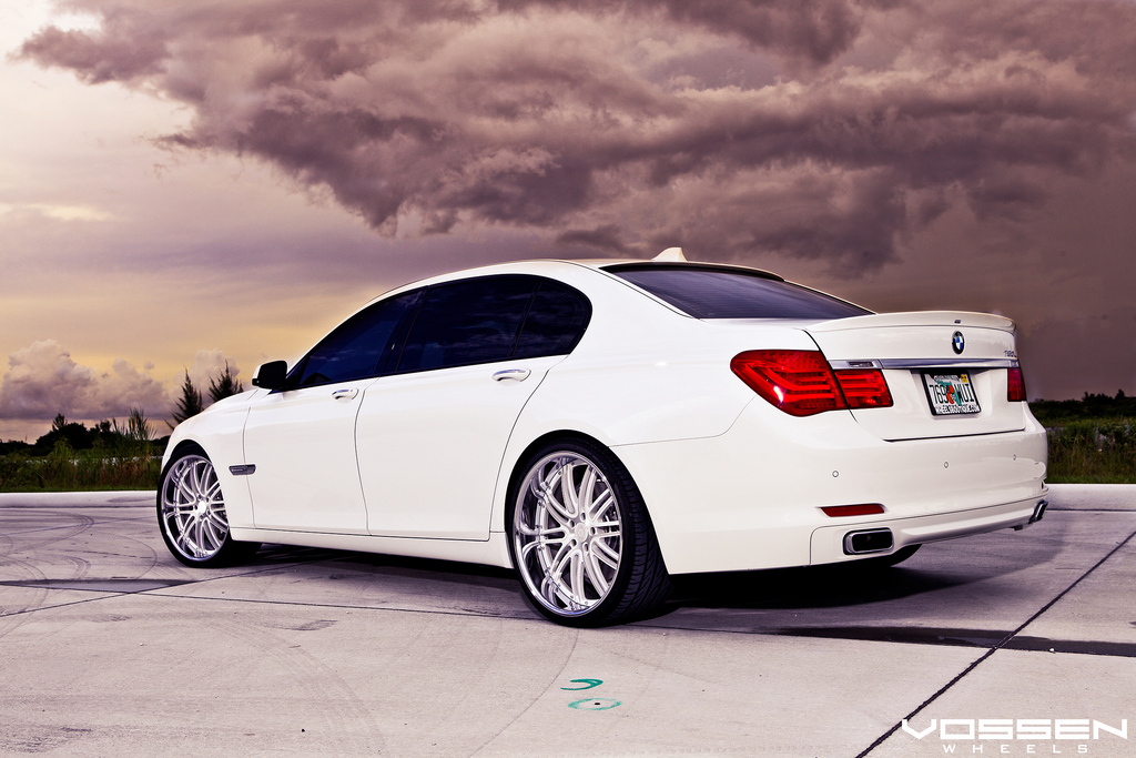 photo 3 BMW 750 custom wheels Vossen Forged VF-091 22x, ET , tire size X R22. x ET 