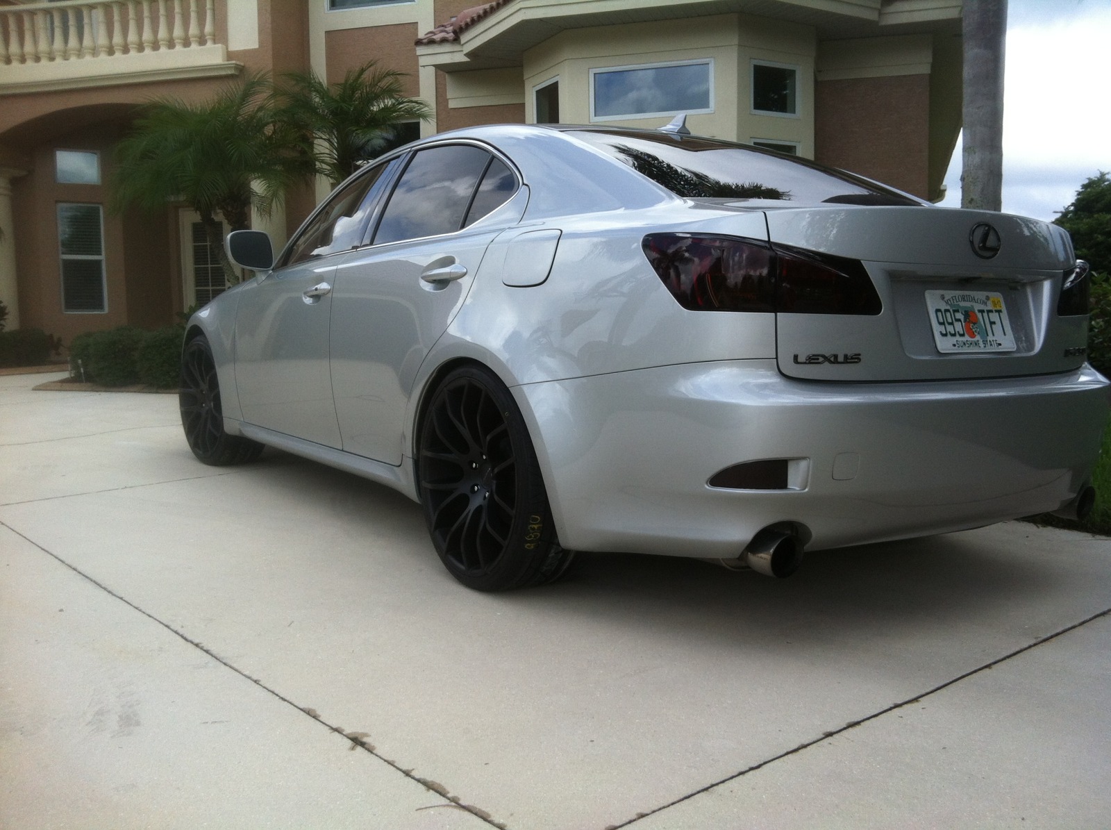 photo 2 Lexus IS 250 custom wheels giovnna kilis 20x10.0, ET , tire size 275/25 R20. 20x8.5 ET 235/30 R20