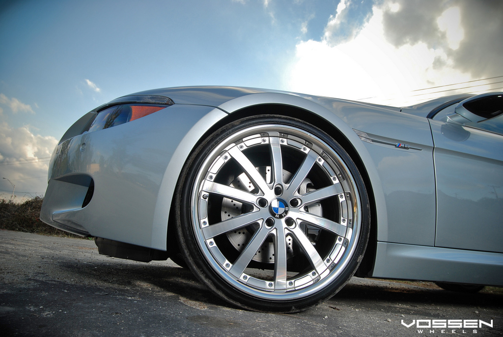 photo 1 BMW M6 custom wheels Vossen VVS-083 22x9.0, ET , tire size X R22. 22x10.5 ET