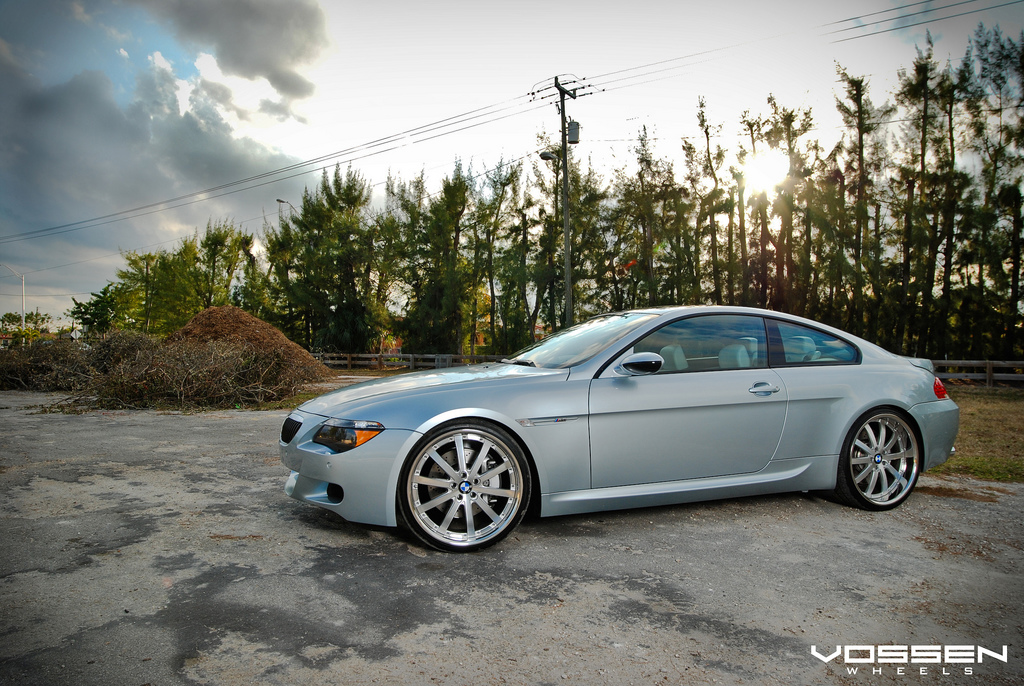 photo 7 BMW M6 custom wheels Vossen VVS-083 22x9.0, ET , tire size X R22. 22x10.5 ET